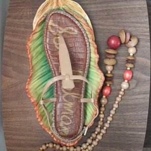 🌷 Sam Edelman Gigi Thong Sandals